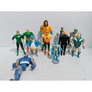 VTG KENNER DC COMICS 11 CT ACTION FIGURE LOT GREEN LANTERN PENQUIN ETC